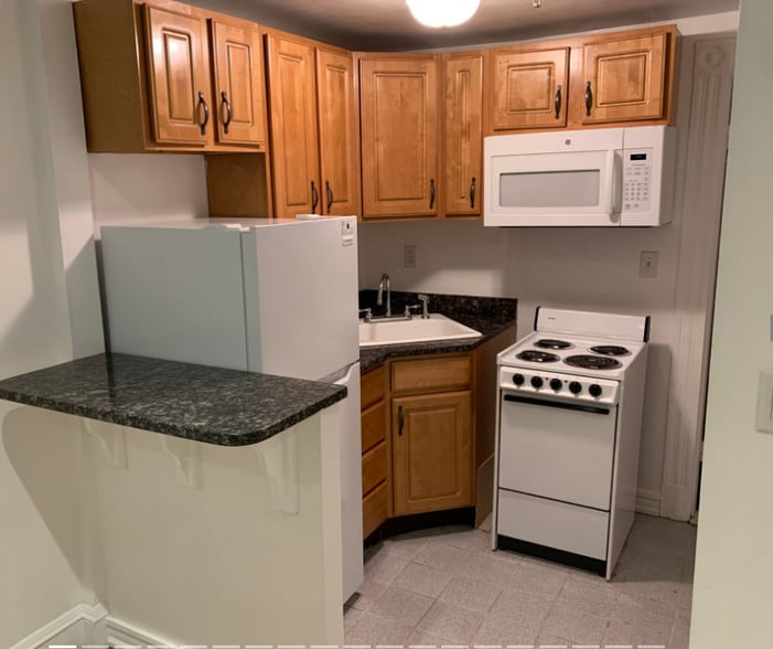 Building Photo - 373 Commonwealth Ave