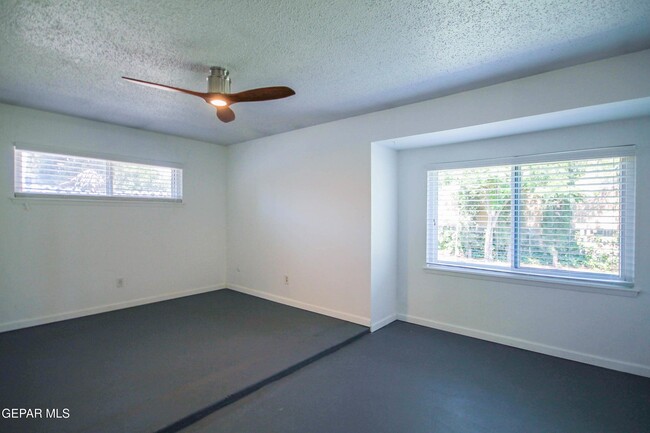 Building Photo - 1709 Pete Brown Pl