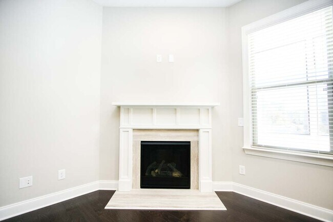 Building Photo - 3152 Anstey Ln