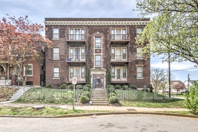 Building Photo - 1642 S 39th St