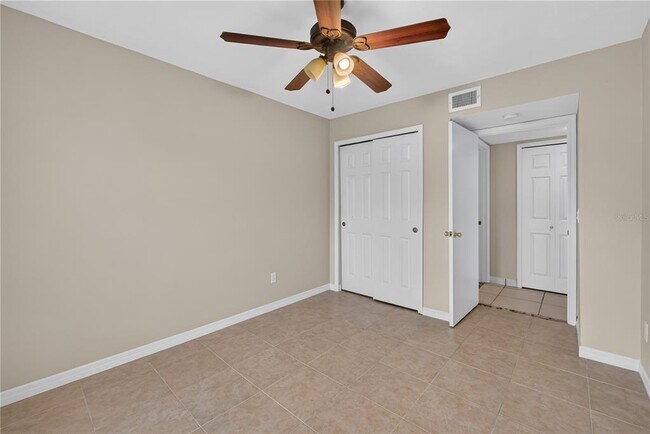 Building Photo - 13829 Timberland Dr