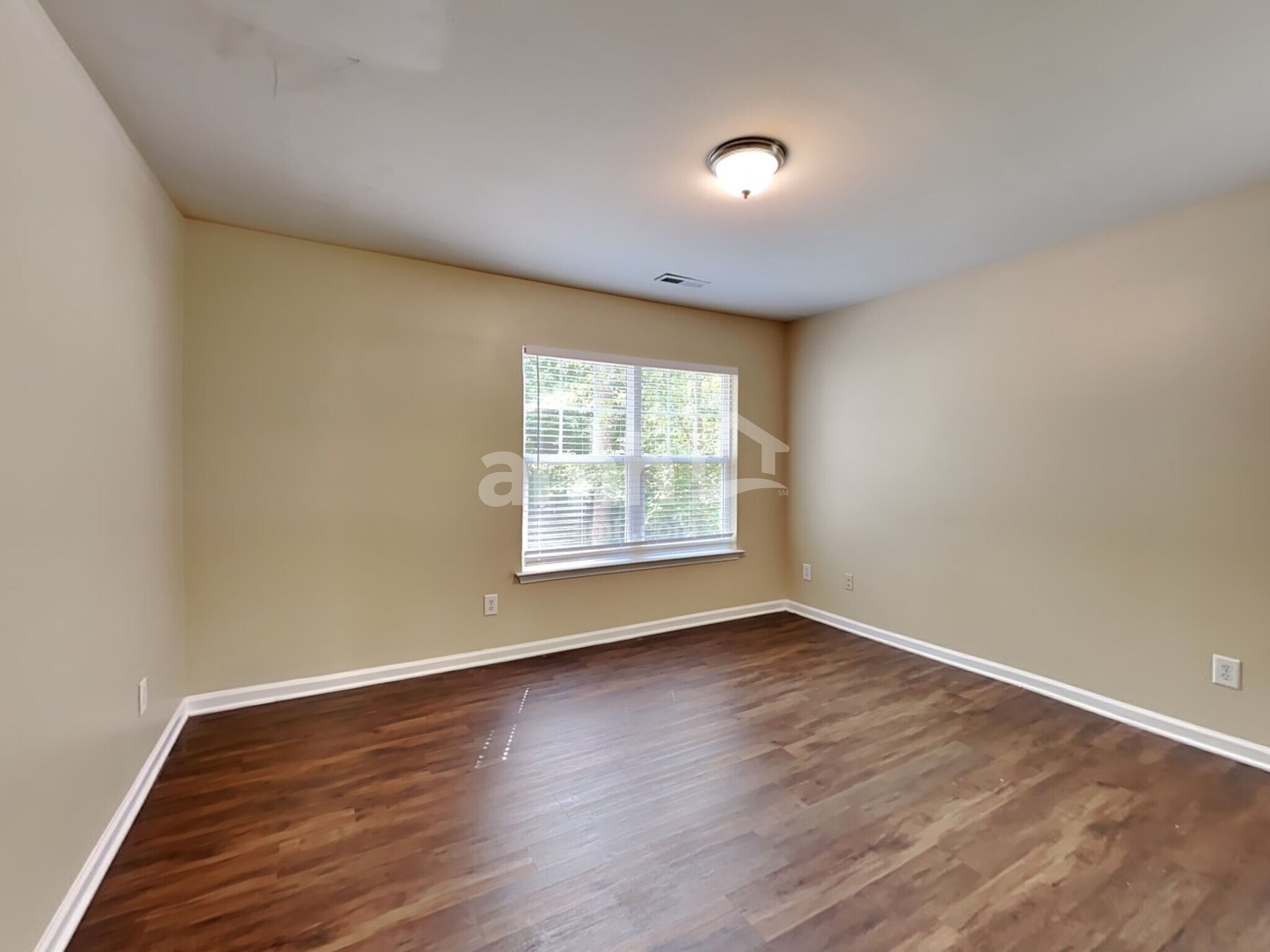 Building Photo - 1071 Heritage Manor Dr