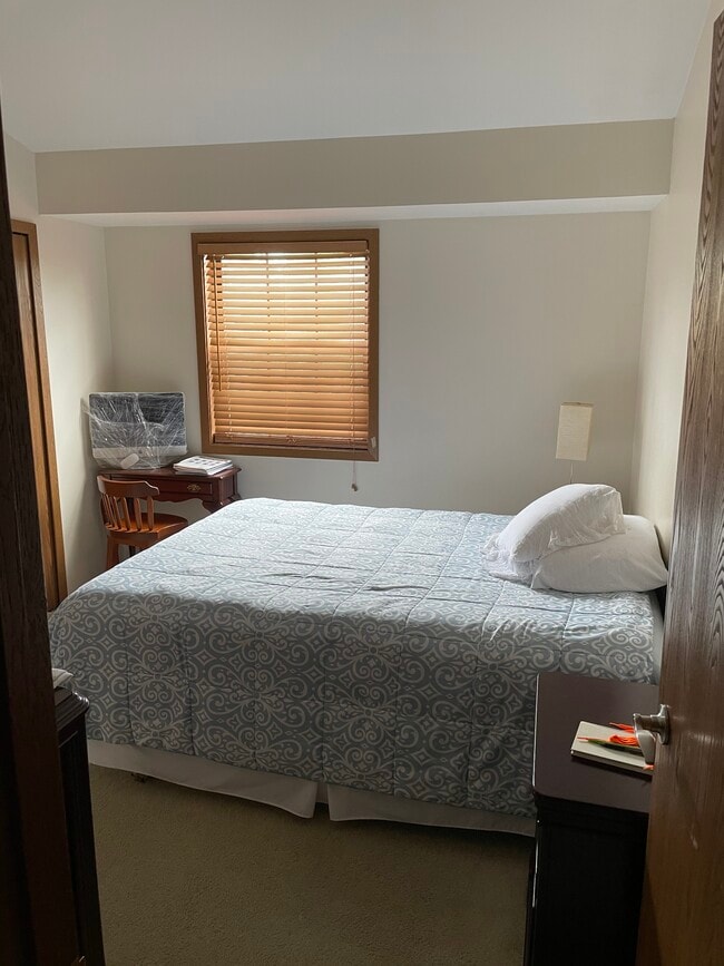 Building Photo - 1508 W Jefferson Ave