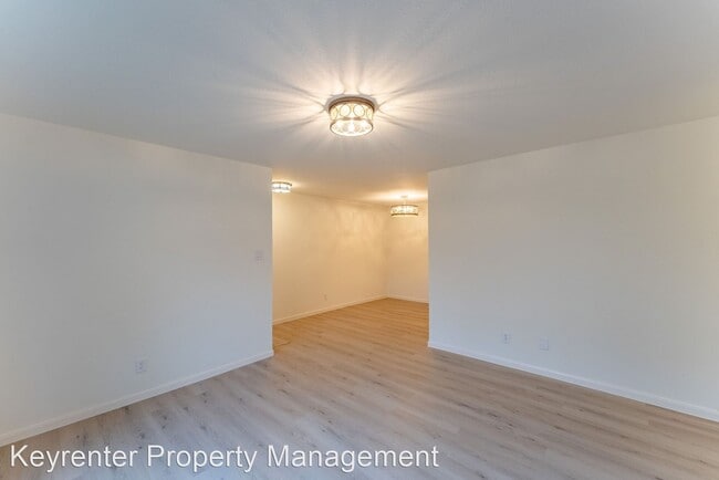 Building Photo - 1 br, 1 bath House - 8210 Bent Tree Rd Uni...