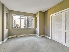 Building Photo - "Chic Urban Retreat: Cozy 1-Bed, 1-Bath Apartment in Prime San Francisco Location!"