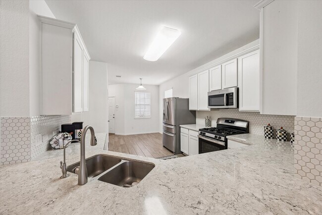 Building Photo - 1189 Bluebonnet Trl