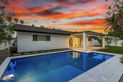 Building Photo - 8737 E Fairmount Ave