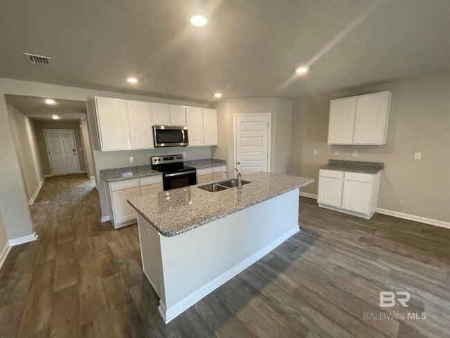 Building Photo - 205 Burnston Wy