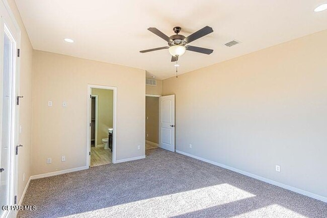 Building Photo - 15144 Design Ct