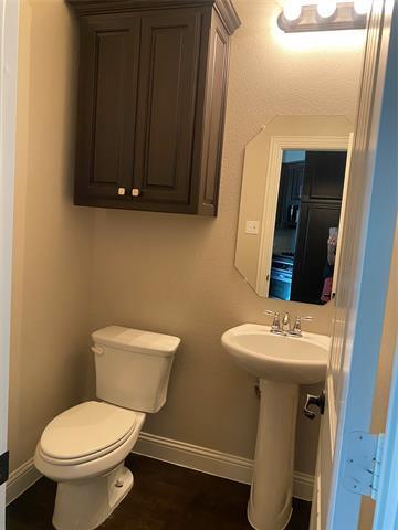 Building Photo - 4232 Charles St