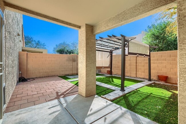 Building Photo - 15634 N 29th Way