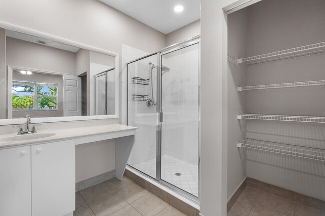 Building Photo - 3051 Grandiflora Dr