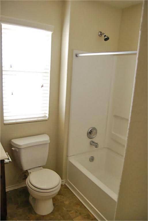 Building Photo - 16806 Mammoth Springs Dr