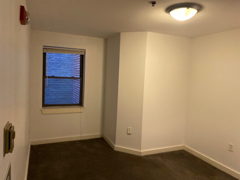 Building Photo - 534 Commonwealth Ave