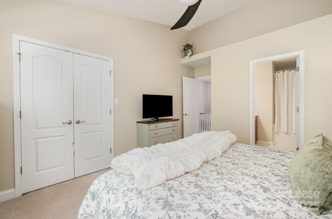 Building Photo - 309 Hurston Circle