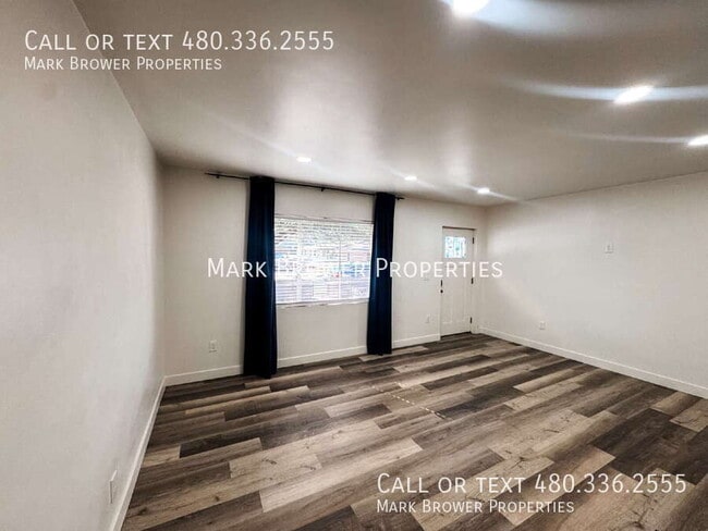 Building Photo - 2801 N 17th Pl