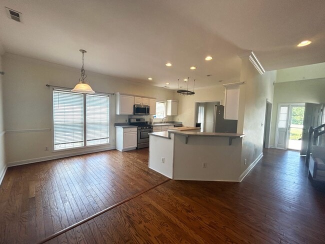 Building Photo - 111 Fawn Creek Ct