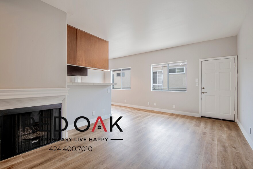 Building Photo - 2463 Sawtelle Blvd