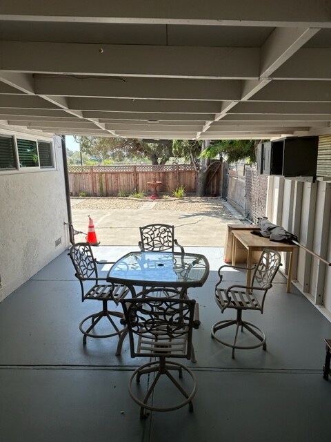 Building Photo - 1992 Bandoni Ave