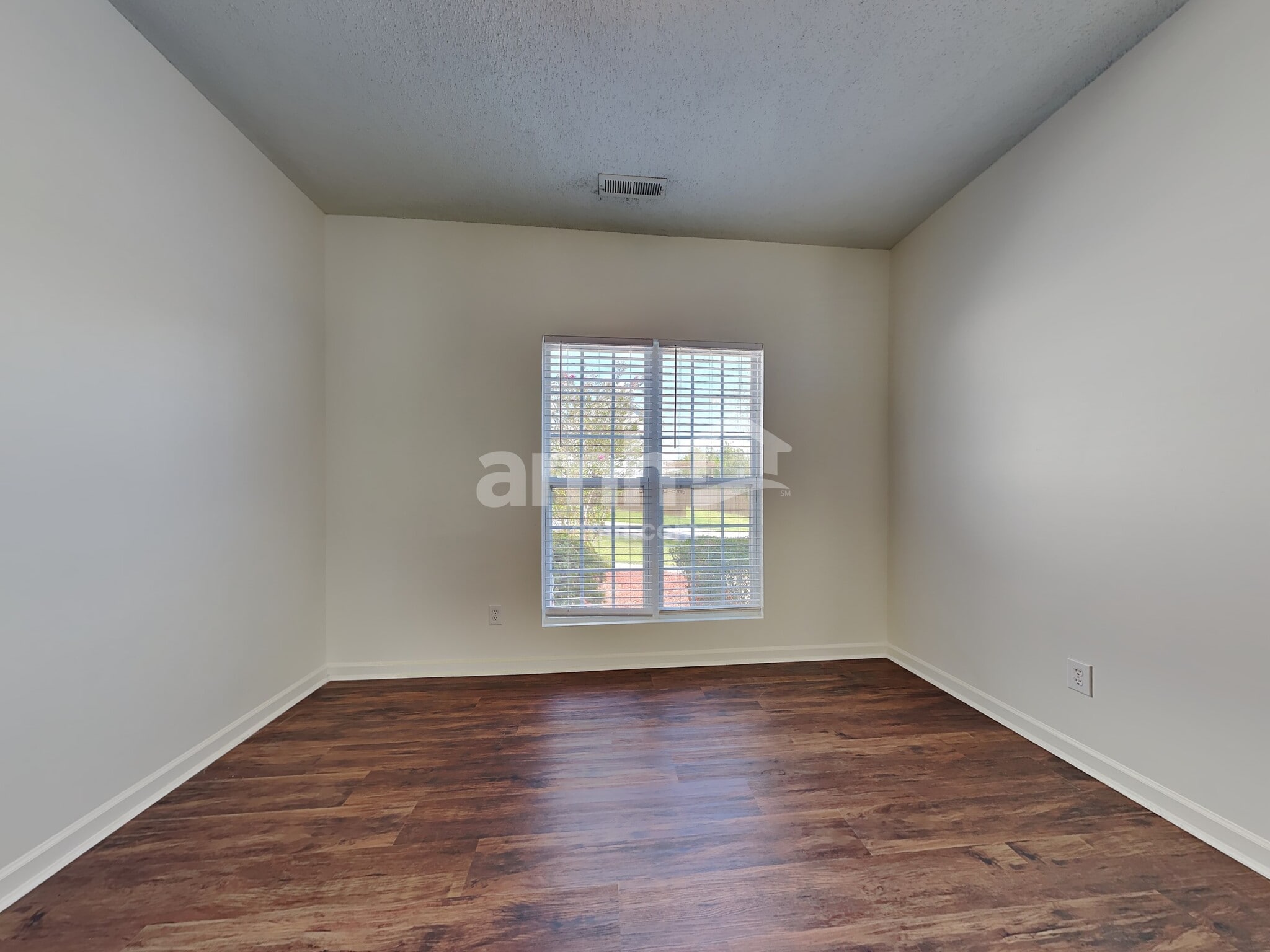 Building Photo - 1694 Haversham Park Dr