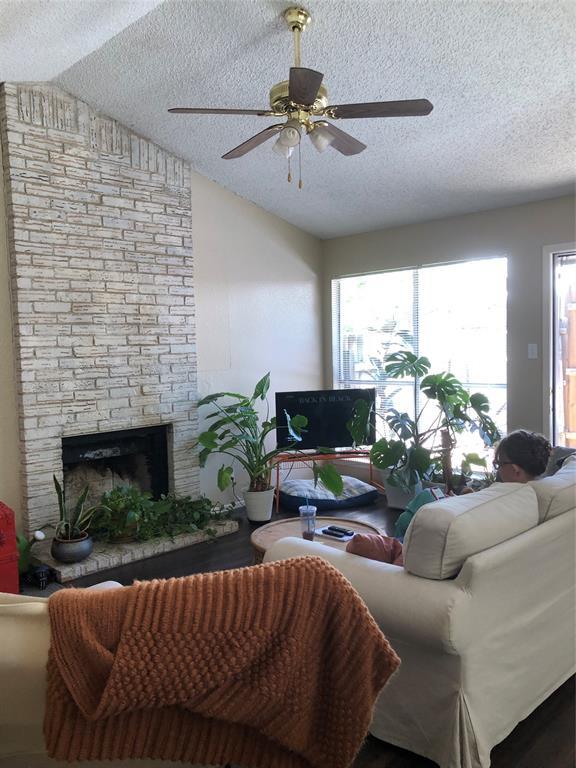 Building Photo - 8003 Clydesdale Dr