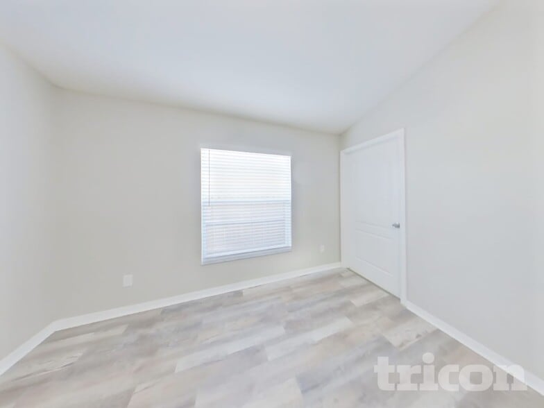 Building Photo - 133 Fern Springs St