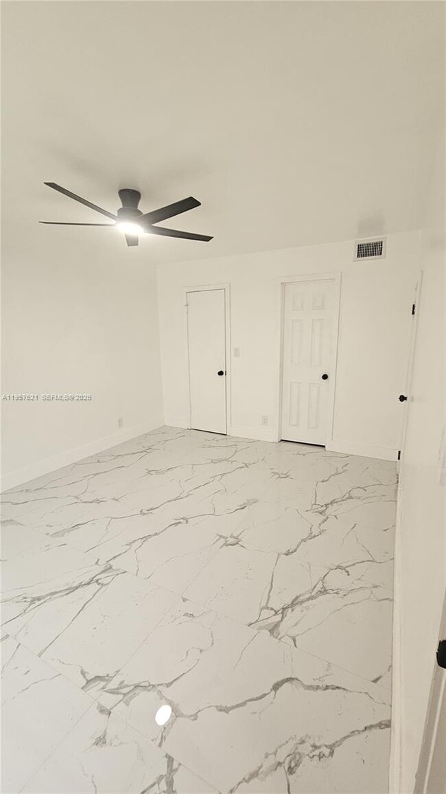 Building Photo - 7085 W Sunrise Blvd