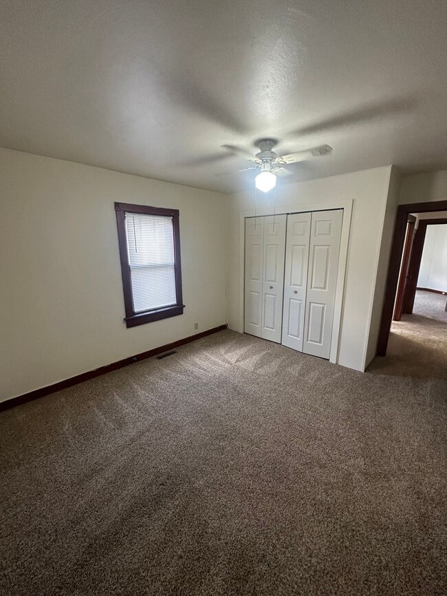 Building Photo - sun916