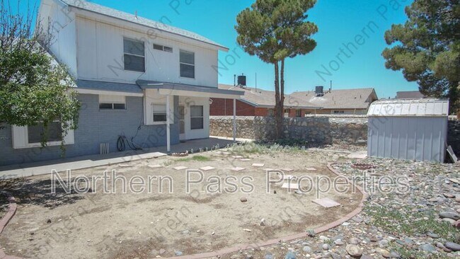 Building Photo - 12107 Valley Quail Dr