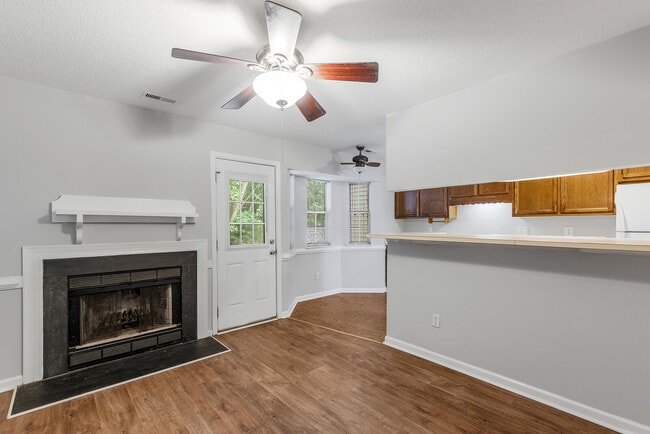 Building Photo - 55 Treasure Key