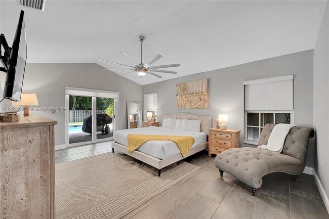 Building Photo - 9841 SW 1st St