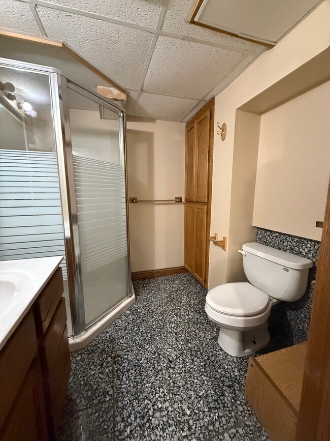 Building Photo - 2021 Veterans Dr