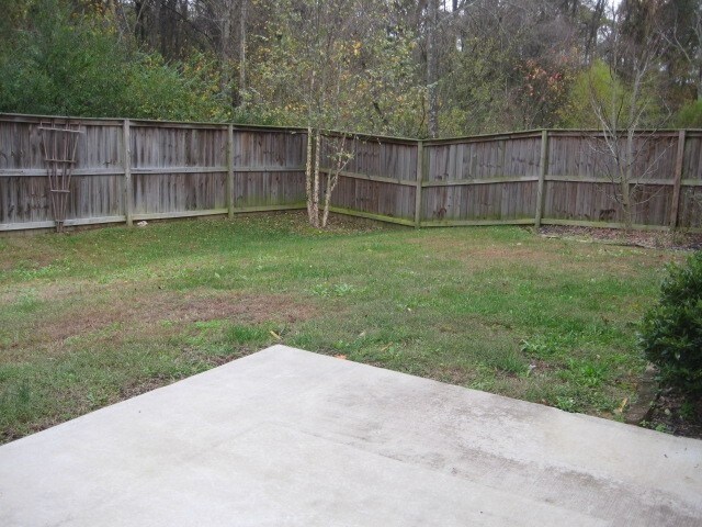 Building Photo - 1829 Cottage Grove Way