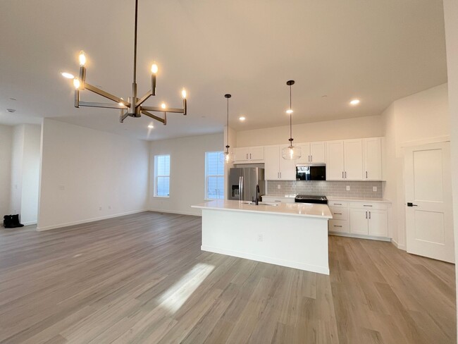 Building Photo - Brand new 3 bedroom home! Attached 2-car g...