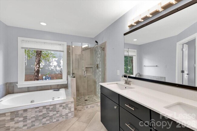 Building Photo - 3112 English Sparrow Ln