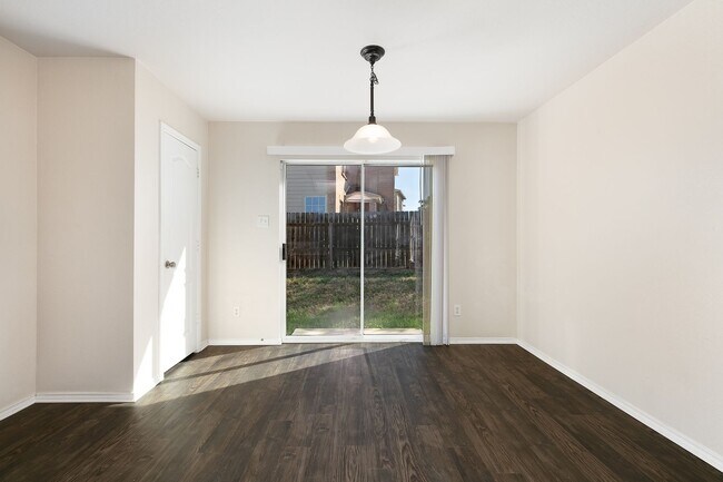 Building Photo - Highland Farms~Single Story 3 Bedroom with Study on Corner Lot