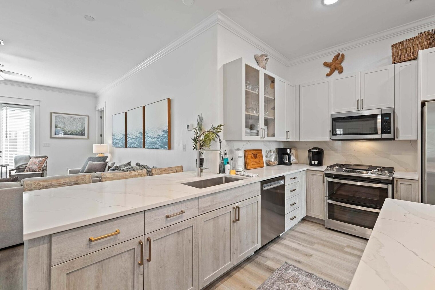 Building Photo - 269 San Juan Ave