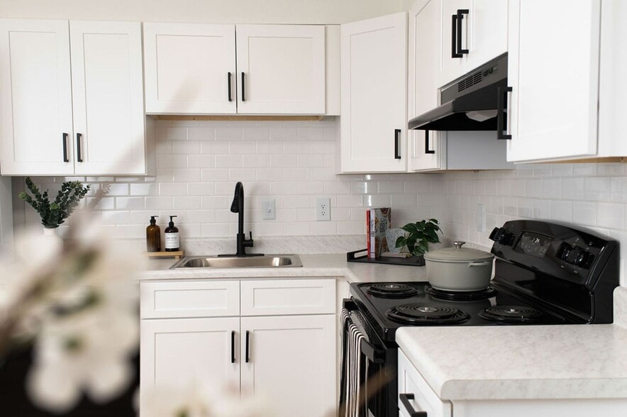 Interior Photo - Mulberry Pond