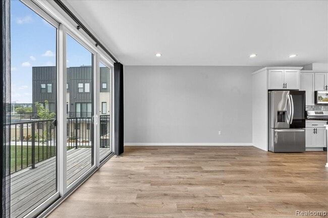 Building Photo - 1087 Hampton Cir