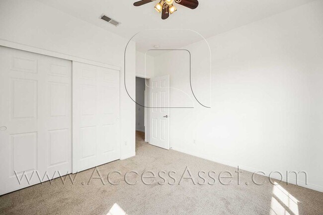 Building Photo - Huge 5 Bed/ 3.5 Bath Home In Desirable Gated Rancho Madera community In Temecula!