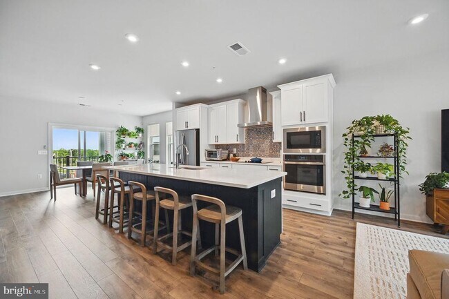 Building Photo - 44623 Wolfhound Sq