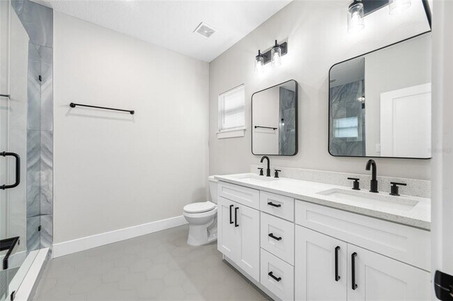 Building Photo - 6910 Dartmouth Ave N