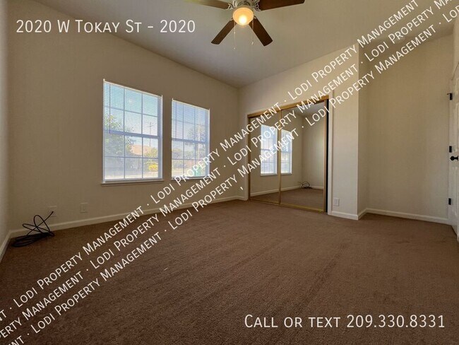 Building Photo - 2020 W Tokay St