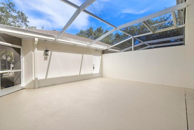 Building Photo - 108 Courtenay Ct