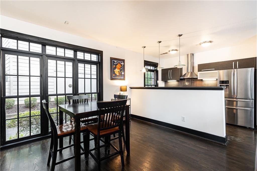 Building Photo - 1300 DeKalb Ave NE