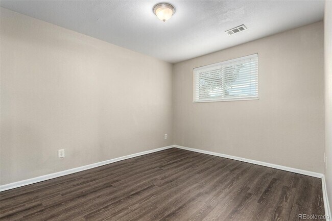 Building Photo - 16359 W 10th Ave