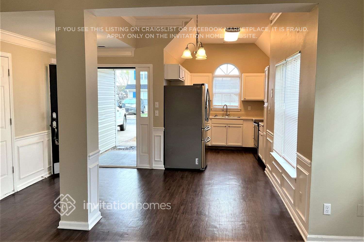 Building Photo - 5807 Bridgeway Dr