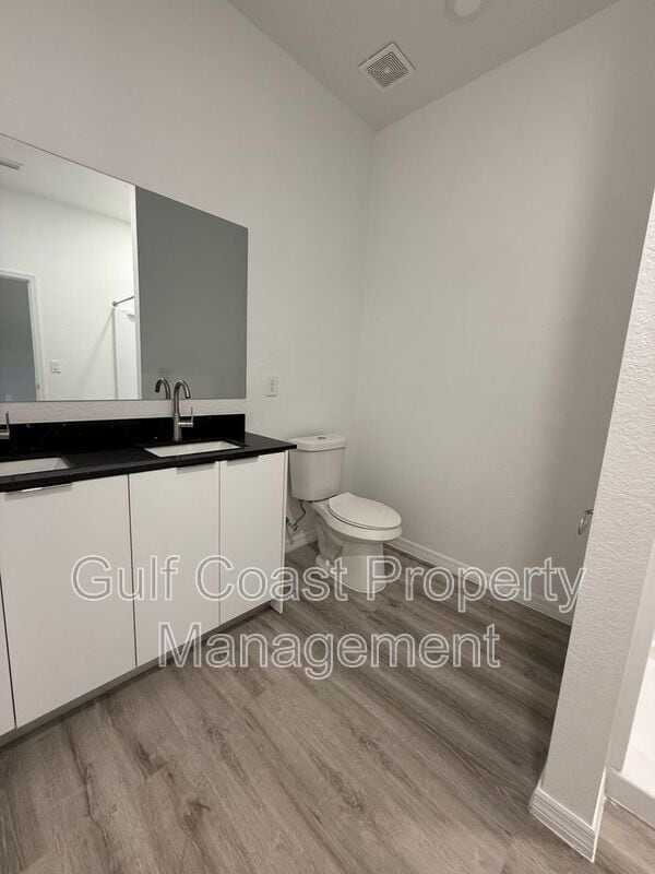 Building Photo - 3103 58th St W