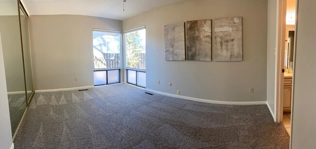 Building Photo - 1754 Yucca Ct
