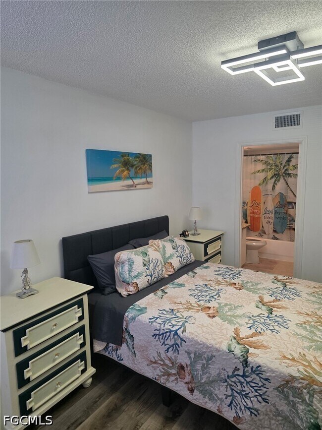 Building Photo - 8870 Colonnades Ct W